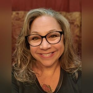 Meet your Posher, Mindi